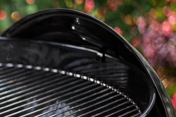 Barbecue au charbon de bois Weber Original Kettle Premium – Noir - Vue 3