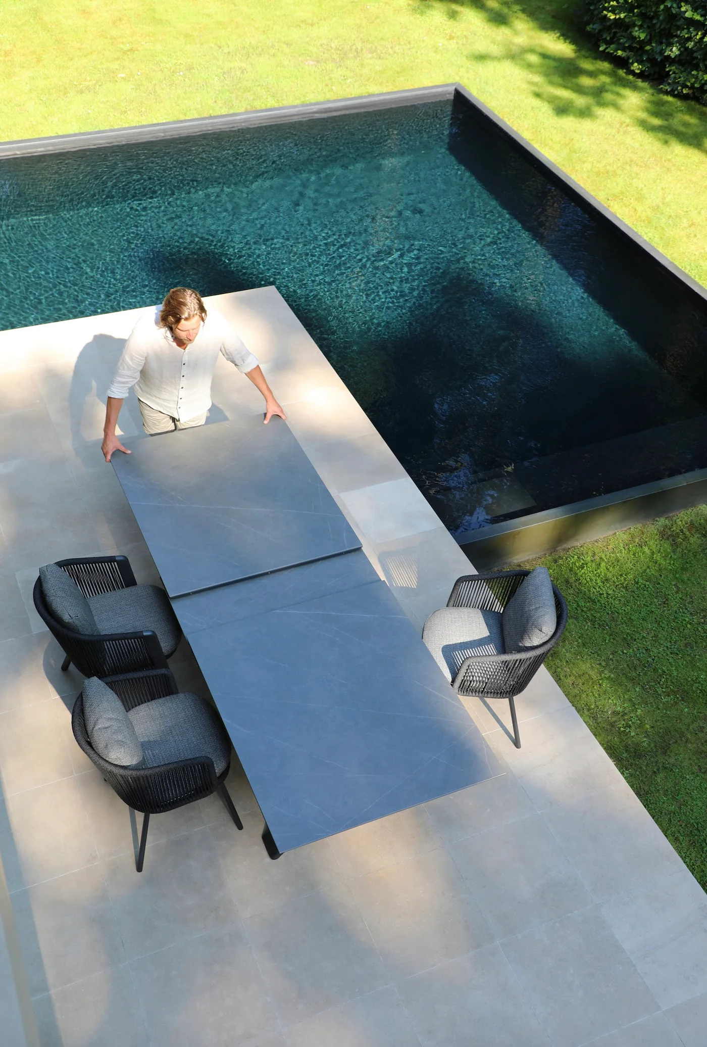Table extensible en aluminium avec plateau en céramique - LIVIO - Vue 5
