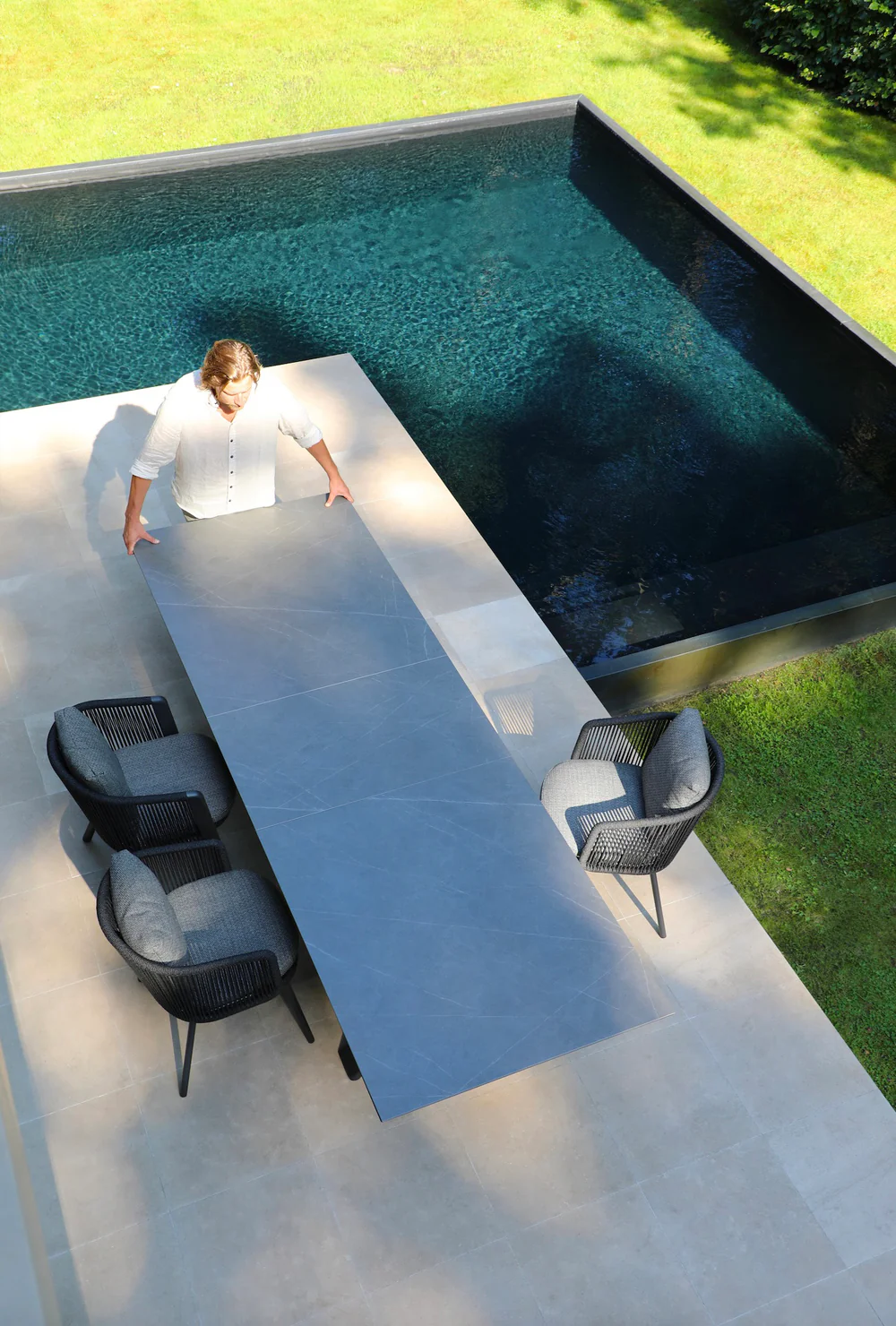 Table extensible en aluminium avec plateau en céramique - LIVIO - Vue 2
